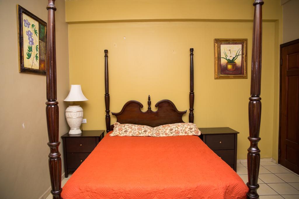 Hotel Casa Maria Сан Педро Сула Екстериор снимка
